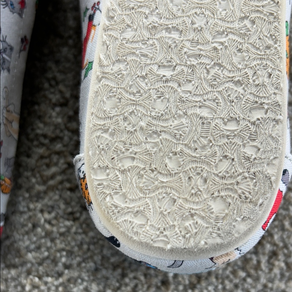 TOMS Multicolor Christmas Cat Pattern Slip-Ons Size 8 - Picture 8 of 13